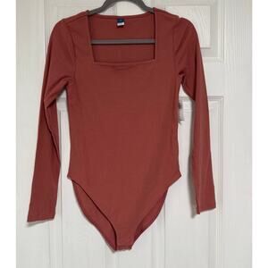 Old Navy New Women's Dusty Red Square Neck Bodysuit Size Medium